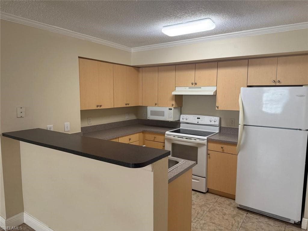 8735 River Homes LN 6104-12