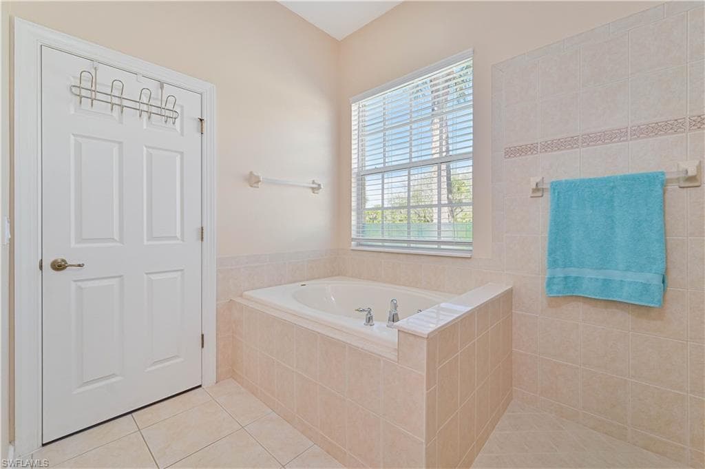 5582 Whispering Willow WAY-22