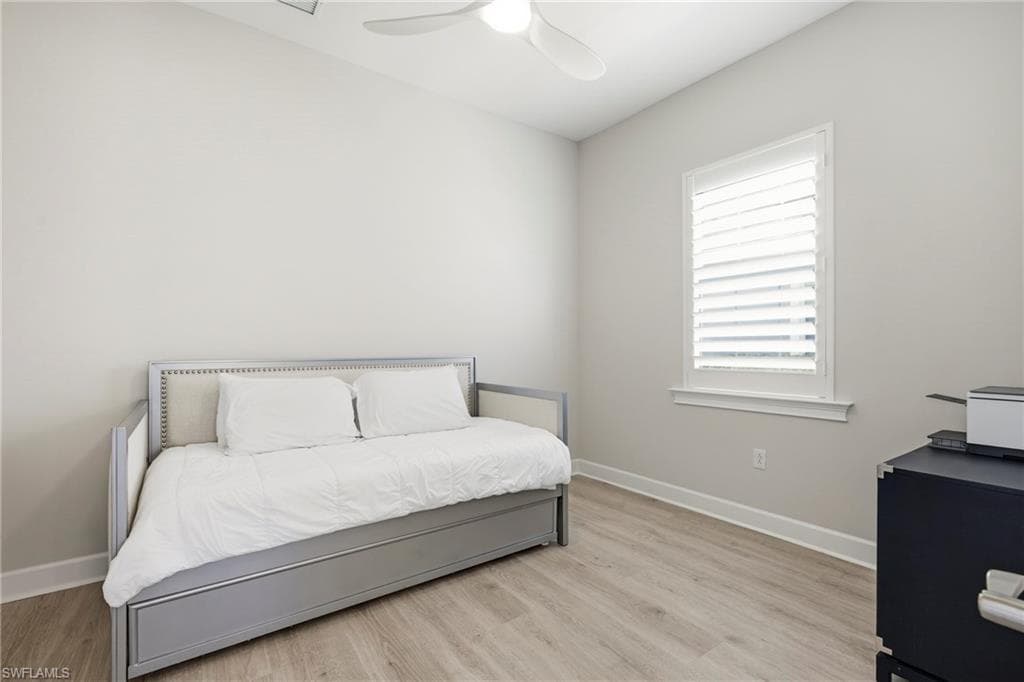 5891 Haiti DR-17