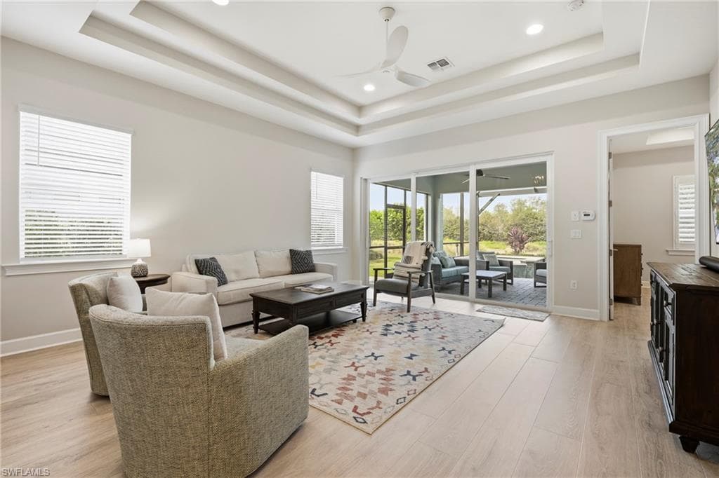 5891 Haiti DR-8