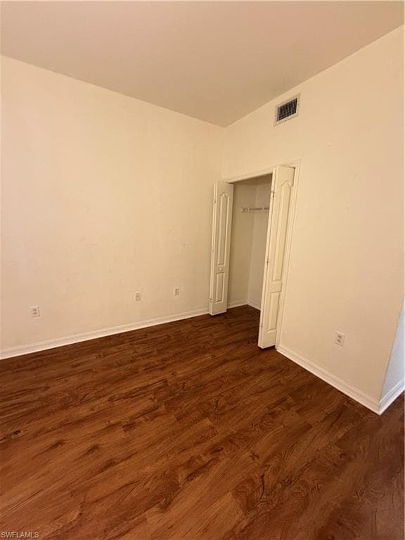 19930 Barletta LN 1313-27