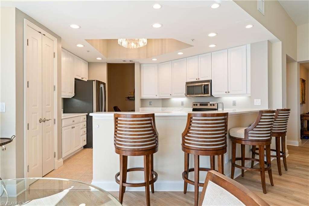4137 Bay Beach LN 525-11