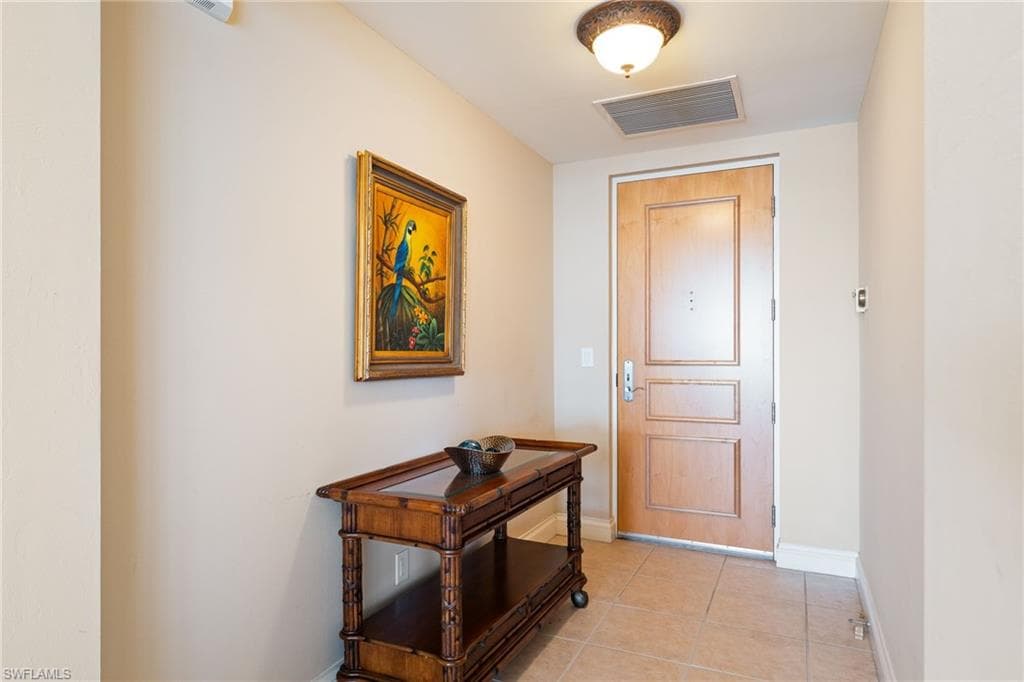 4137 Bay Beach LN 525-21