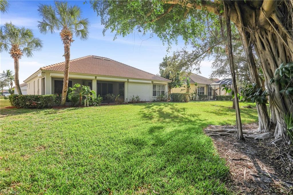 16192 Coco Hammock WAY-44
