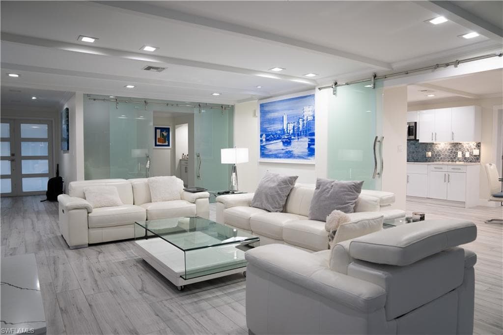 675 18th AVE S-14