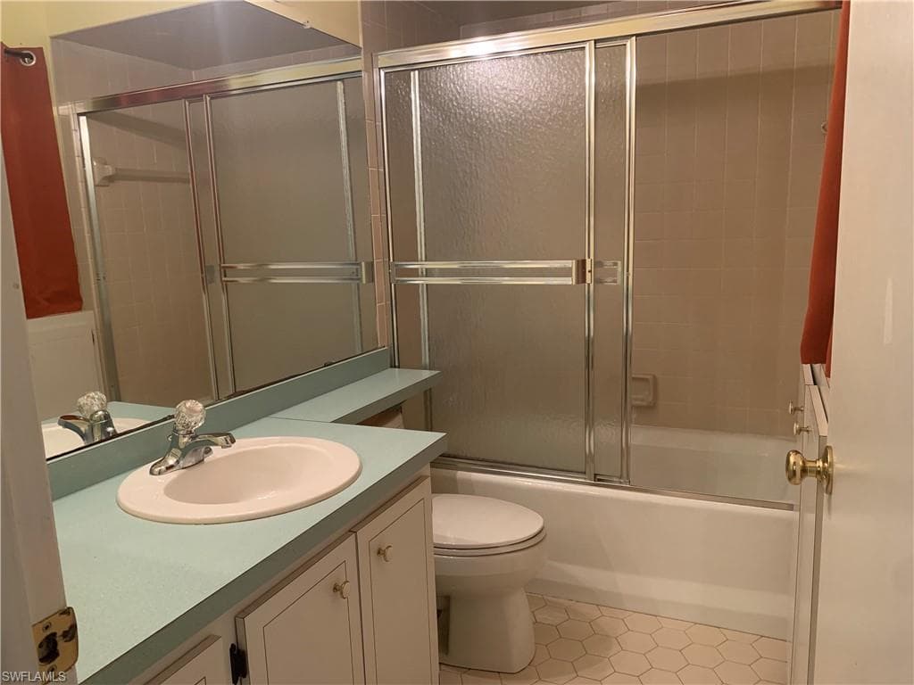 16303 Shoal CT-22