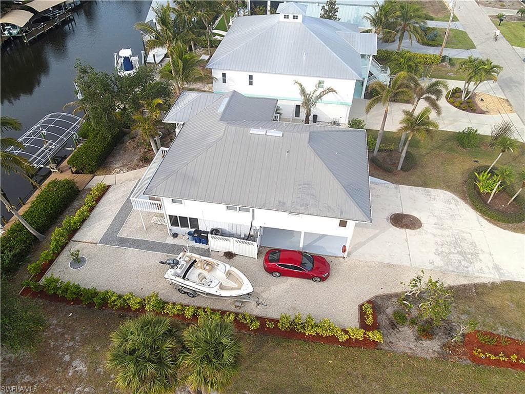 16303 Shoal CT-4