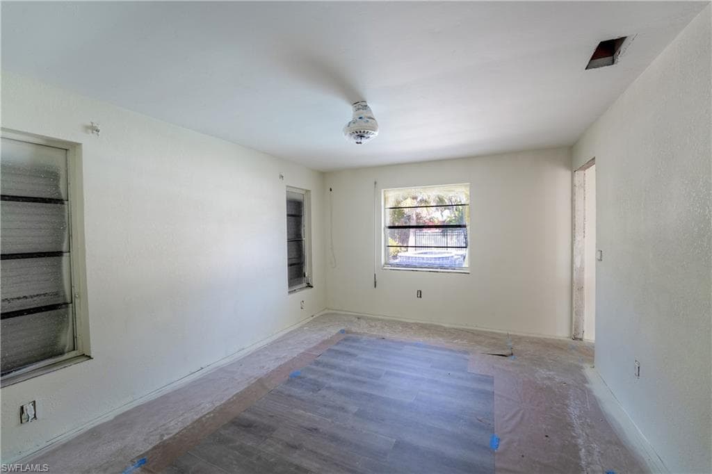 3730 Agate CT-16