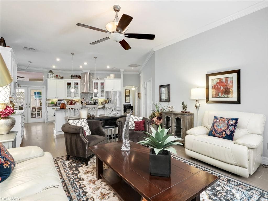 2033 Teagarden LN-17