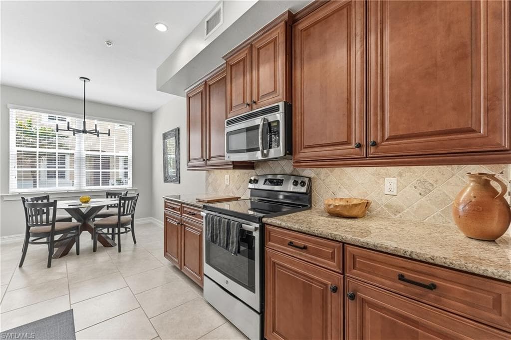 28082 Sosta LN 2-10