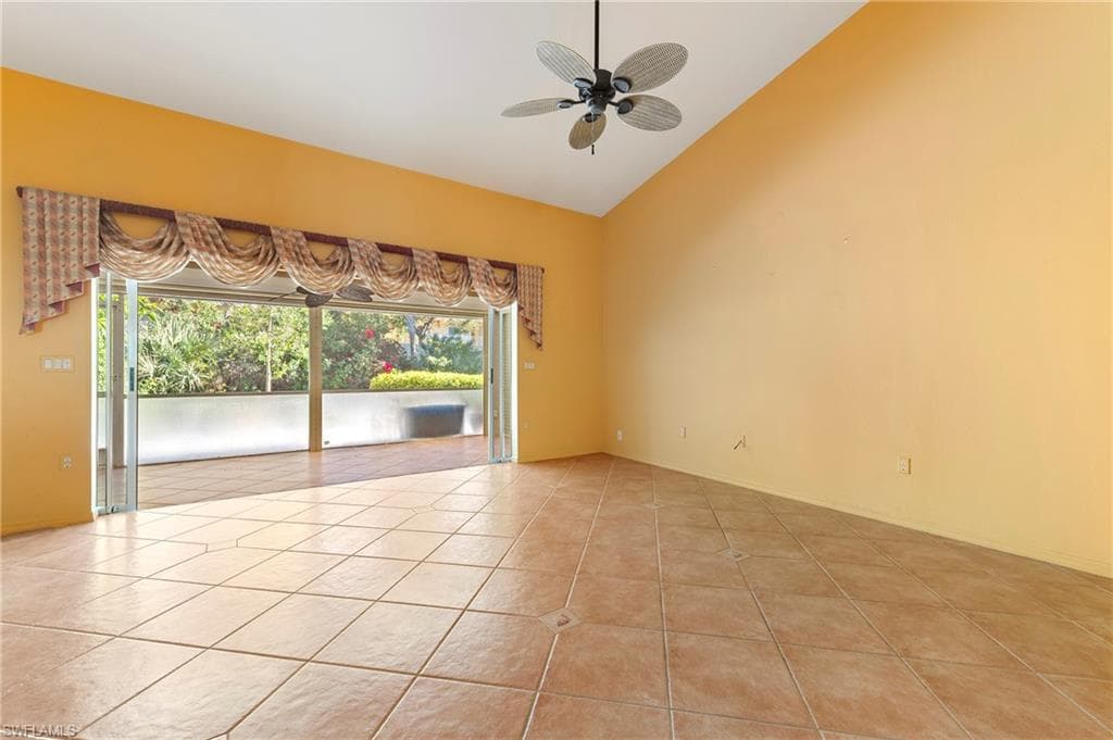 25151 Fairway Dunes CT-10
