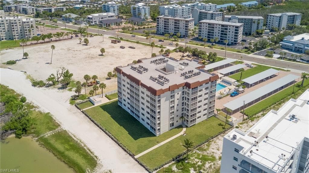 6900 Estero BLVD 701-28