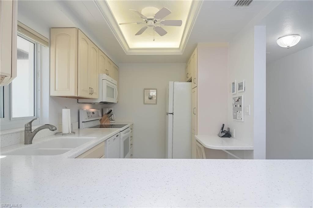 6900 Estero BLVD 701-9