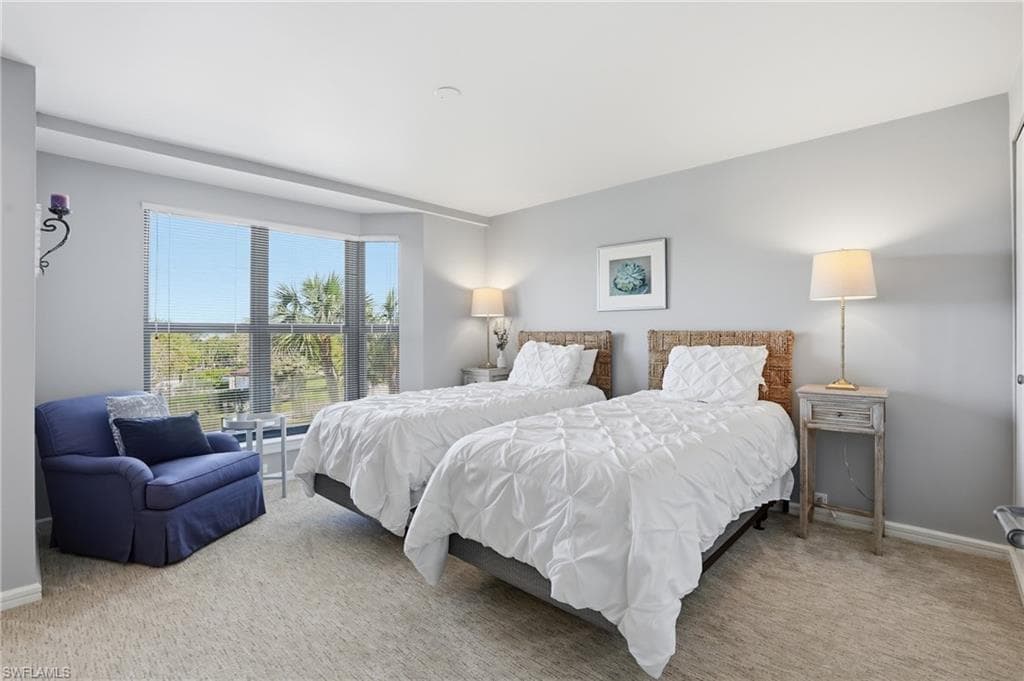 309 La Peninsula BLVD 309-28