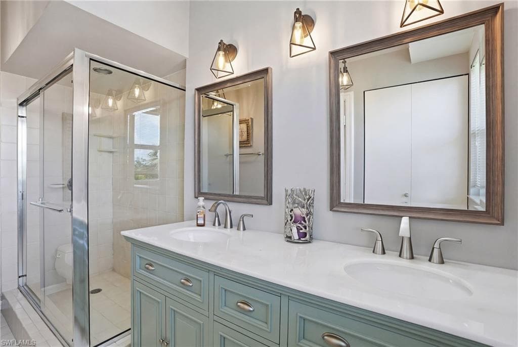 309 La Peninsula BLVD 309-30