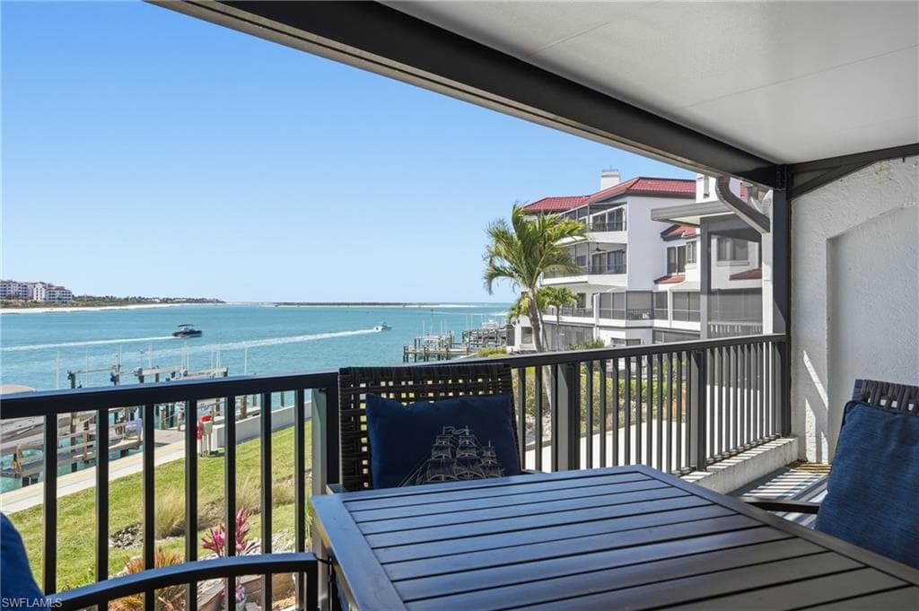 309 La Peninsula BLVD 309-34