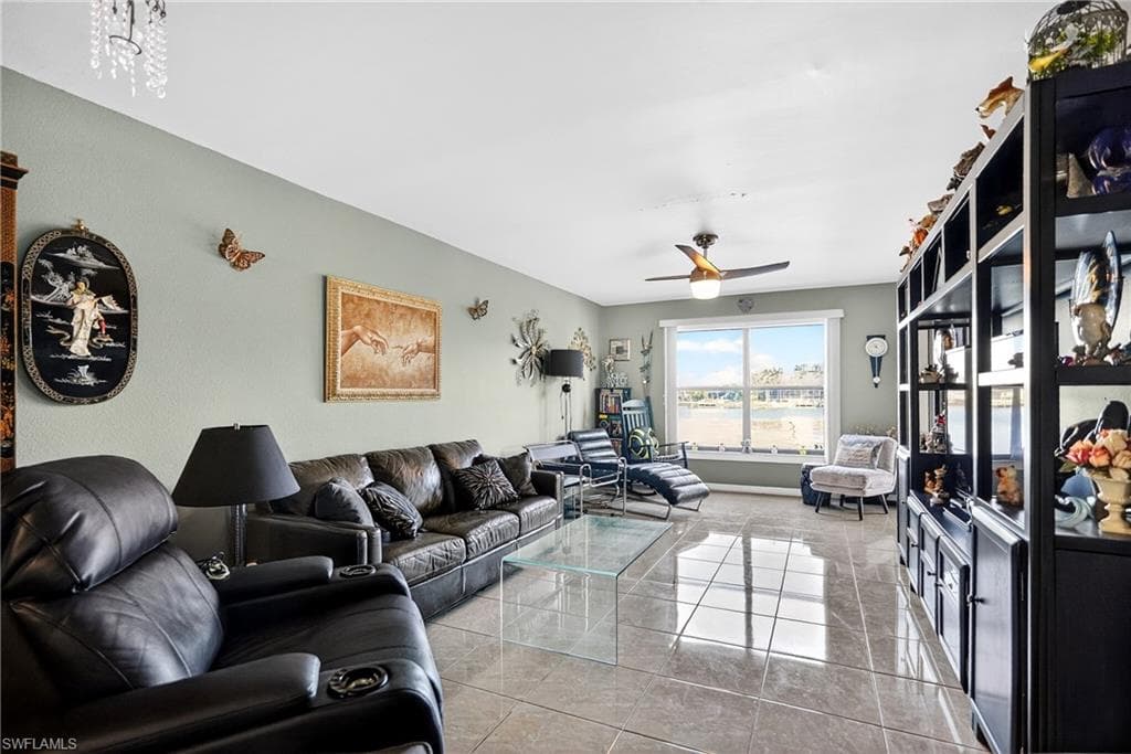 123 SW 47th TER 102-8