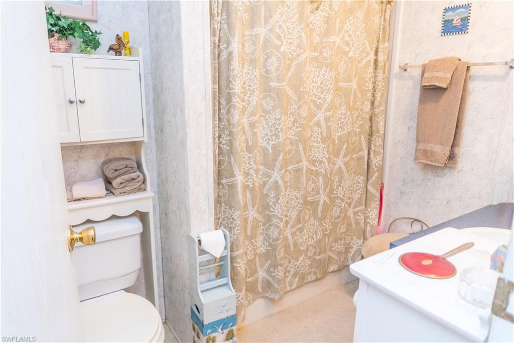 12130 Palm DR-26