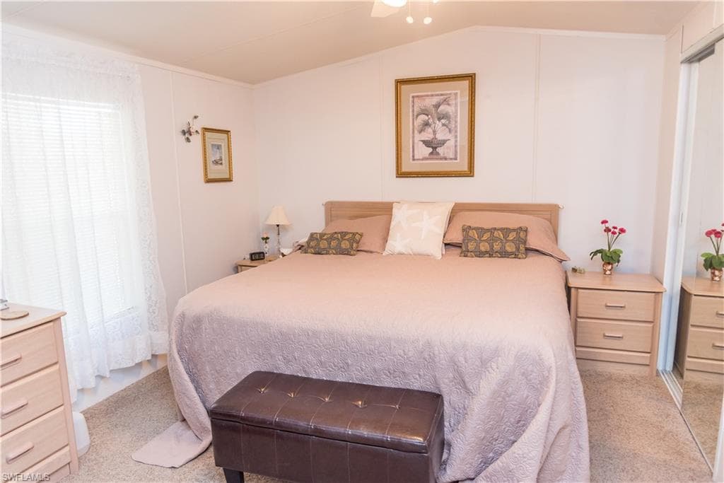 12130 Palm DR-22