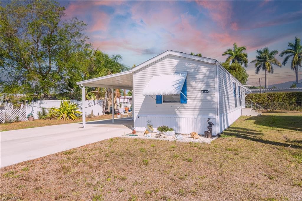 12130 Palm DR-1