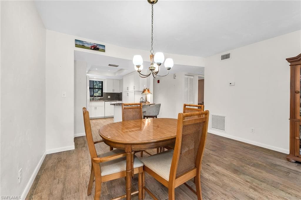 4955 Pepper CIR B106-13