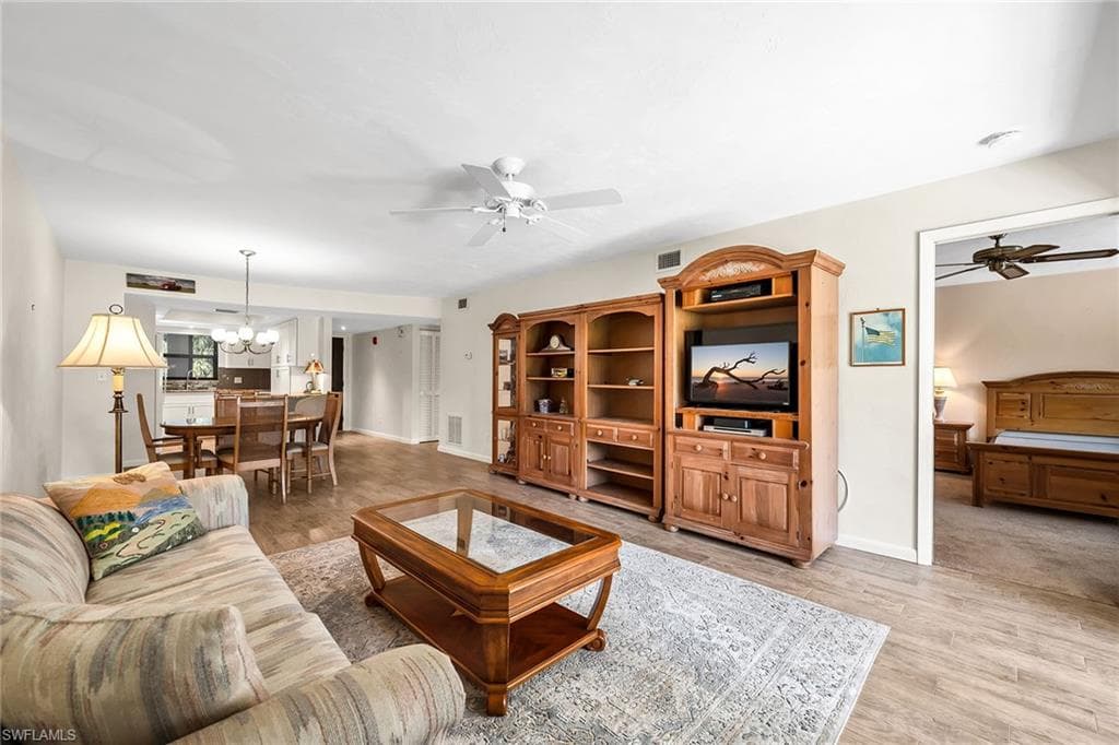 4955 Pepper CIR B106-5
