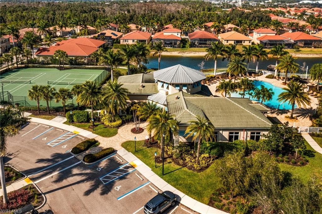 3028 Royal Gardens AVE-46
