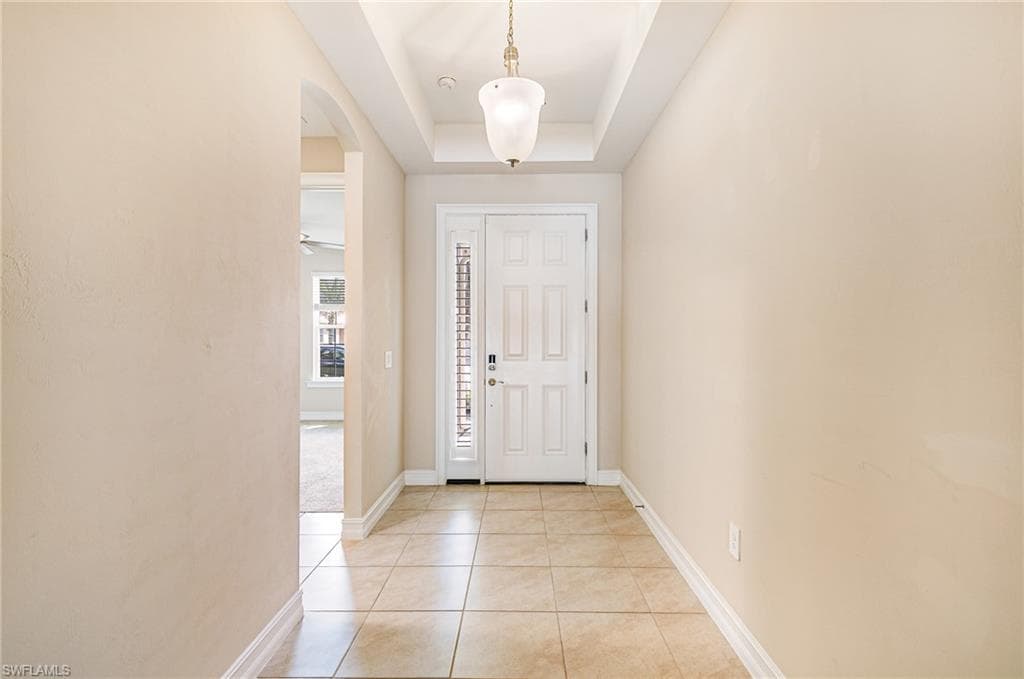 3028 Royal Gardens AVE-3