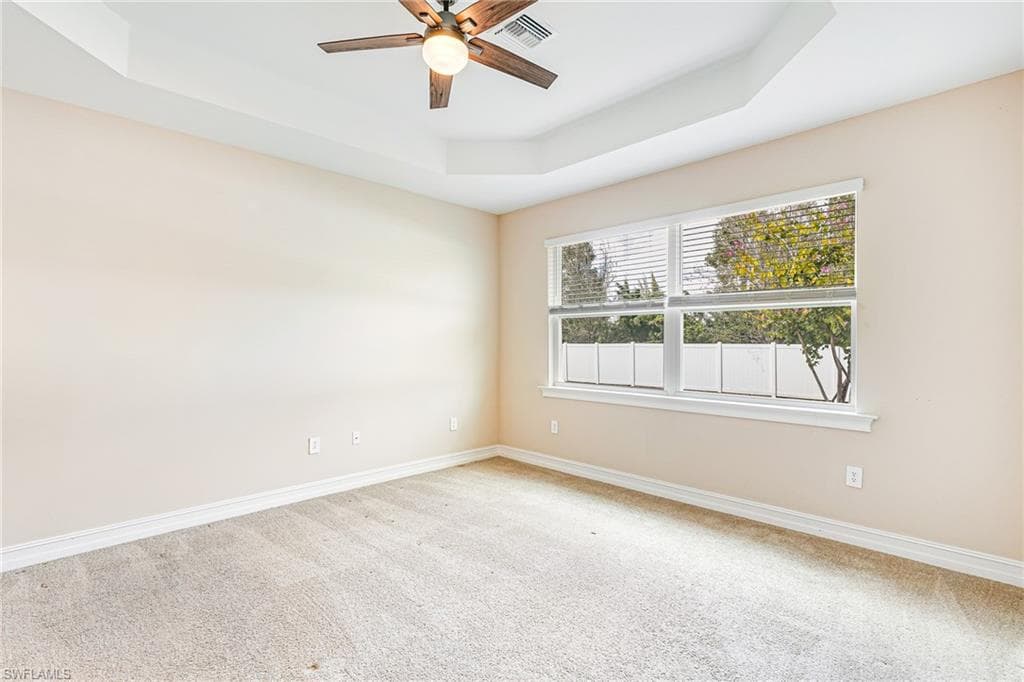 3028 Royal Gardens AVE-24