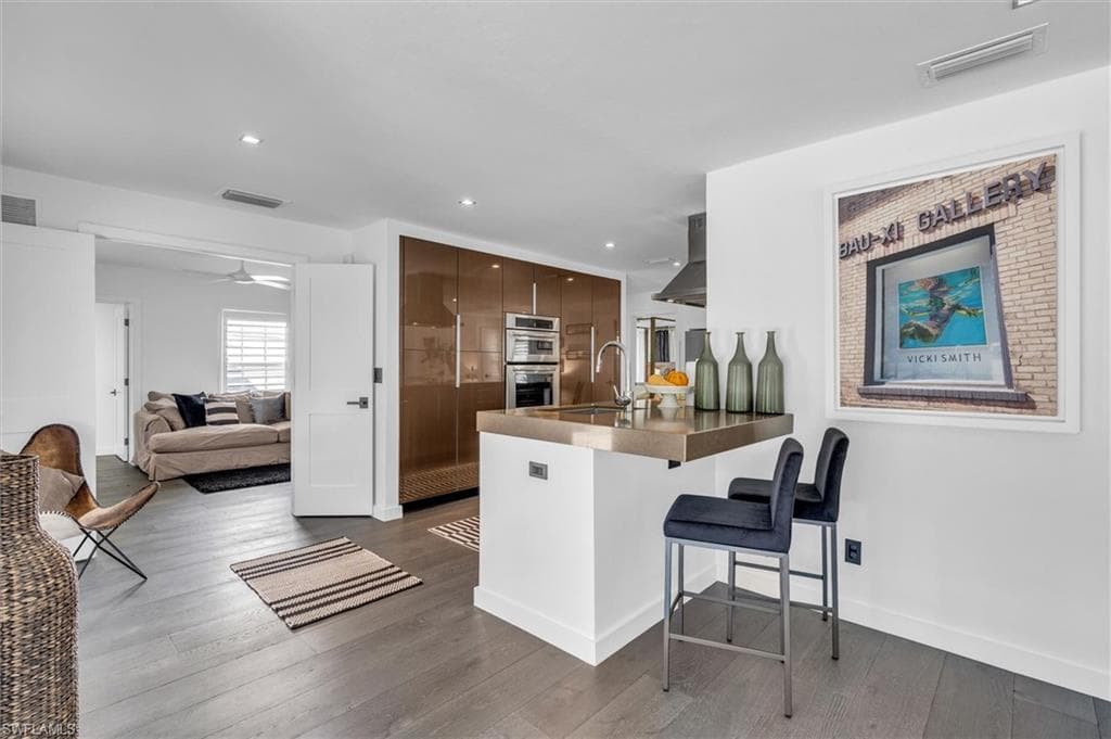 1627 Murex LN-15