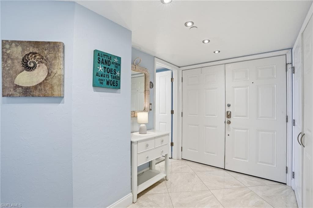 4745 Estero BLVD 204-7