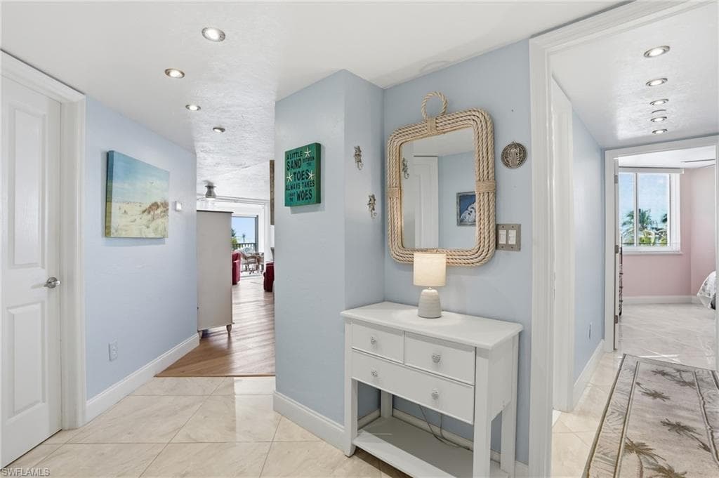 4745 Estero BLVD 204-8