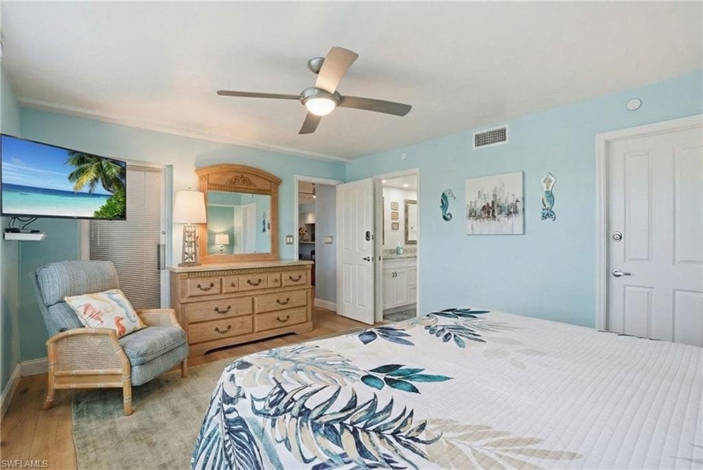 4745 Estero BLVD 204-25