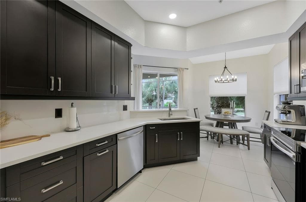 9210 Belleza WAY 204-10
