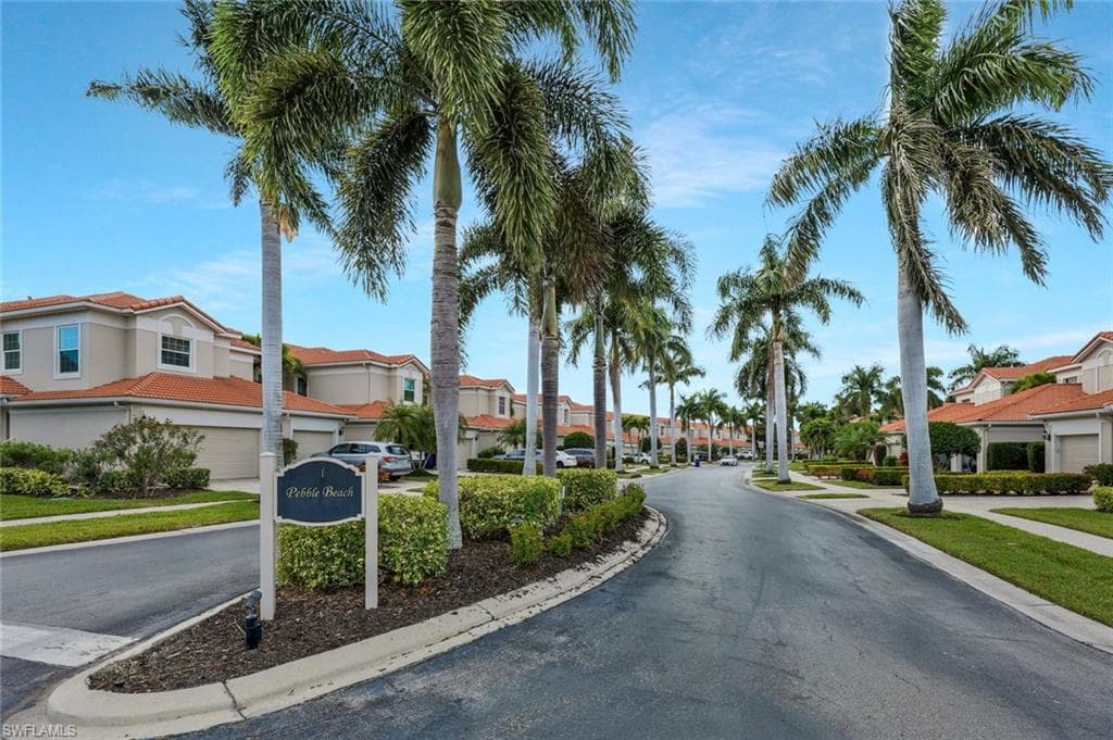 9210 Belleza WAY 204-25