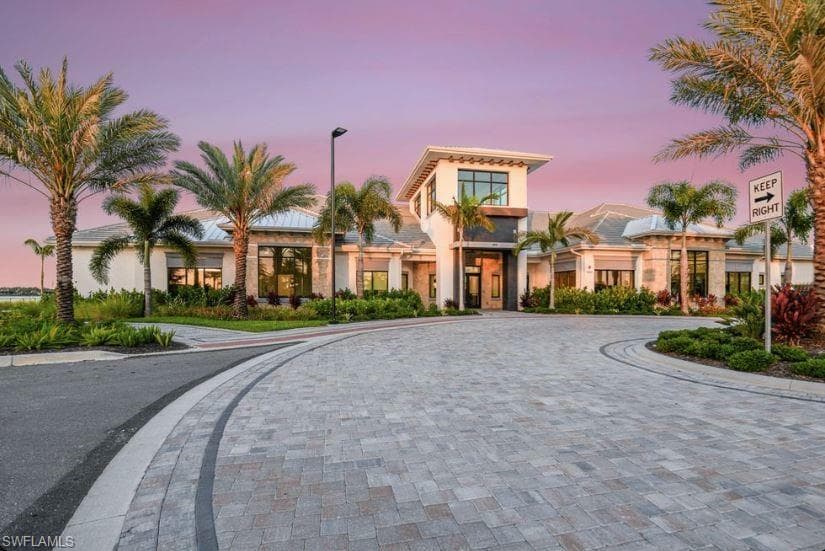 18166 Terracina DR-22