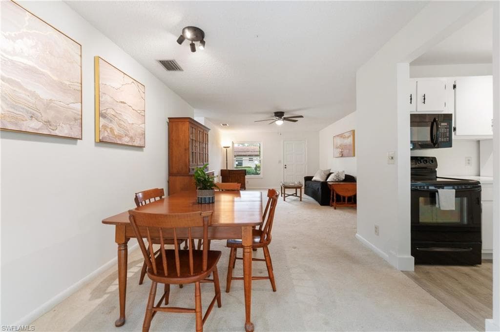 1094 Forest Lakes DR-7