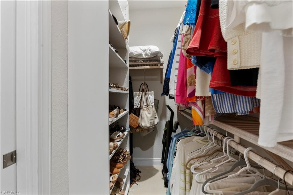 10102 Palazzo DR-17