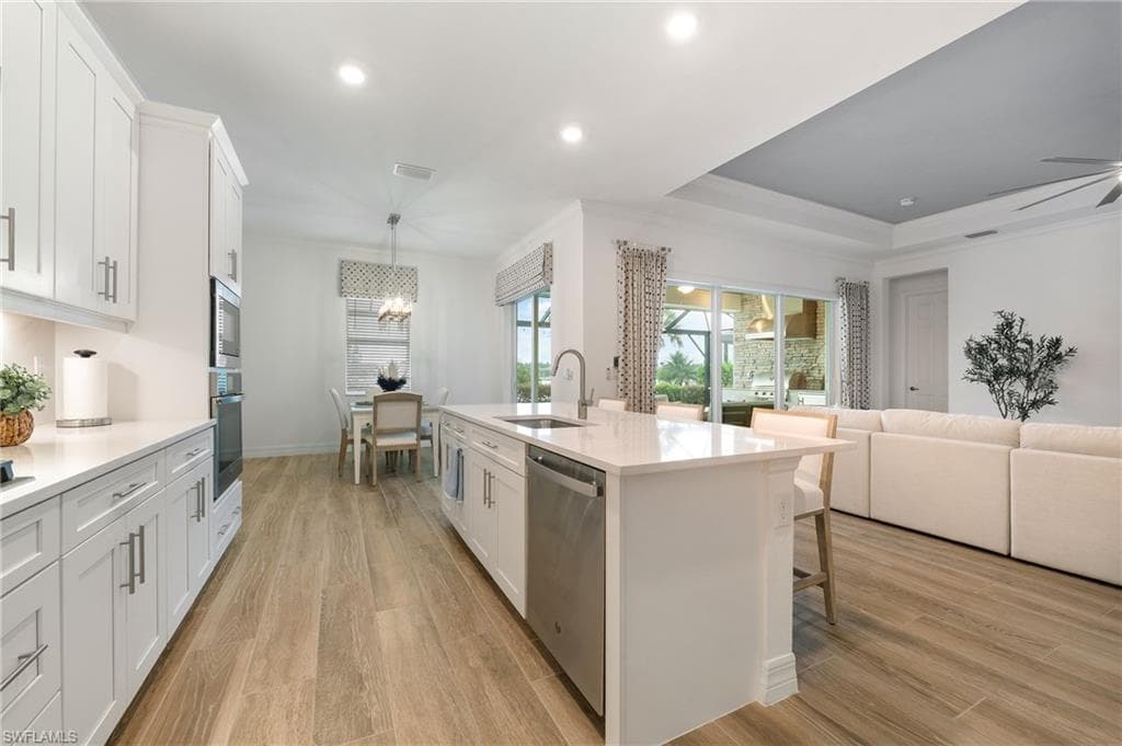 13528 Blue Bay CIR-7