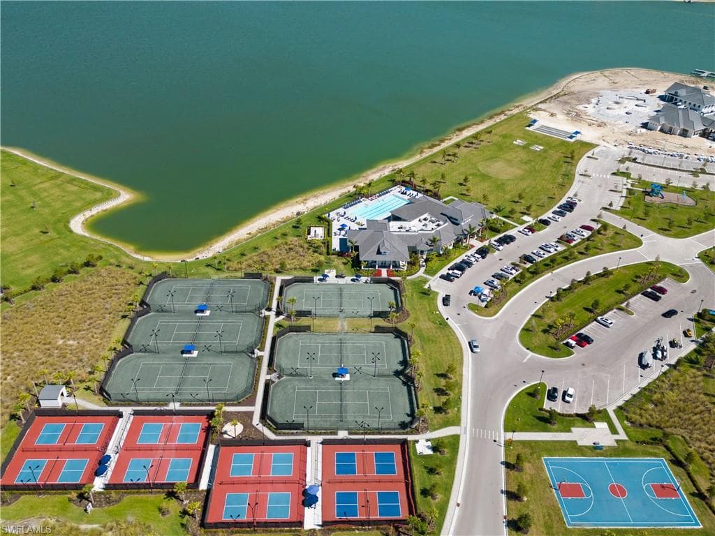 13528 Blue Bay CIR-37