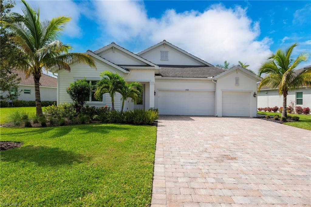 13528 Blue Bay CIR-35