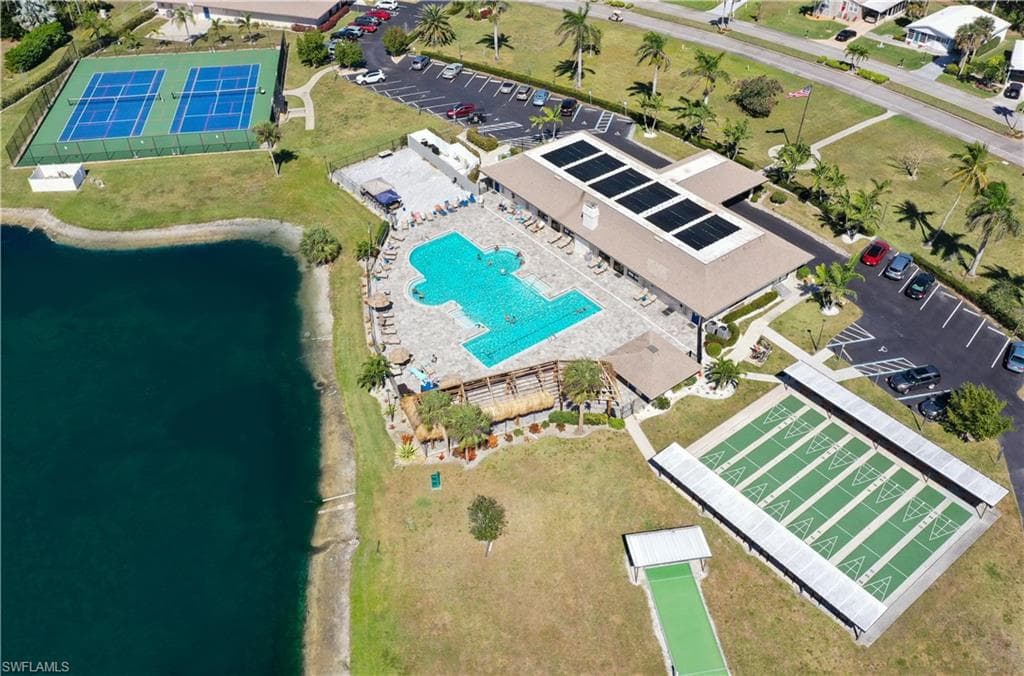 561 Charlemagne BLVD-23