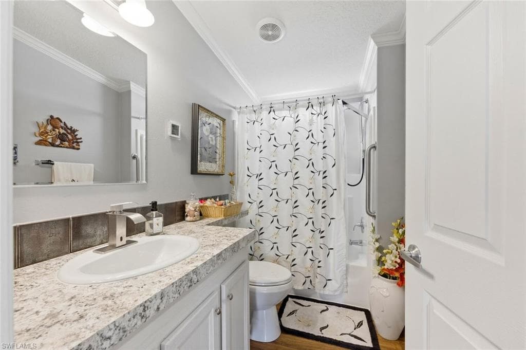 561 Charlemagne BLVD-16