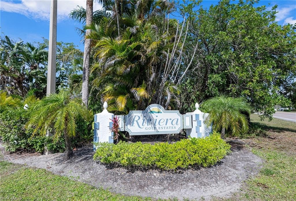561 Charlemagne BLVD-29