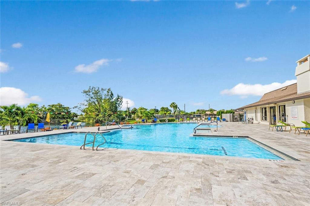 561 Charlemagne BLVD-25