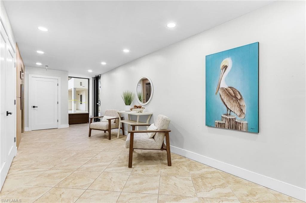 6660 Estero BLVD 303-28