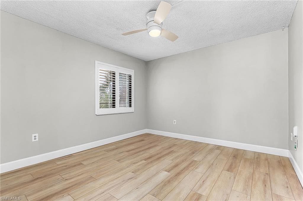6660 Estero BLVD 303-20