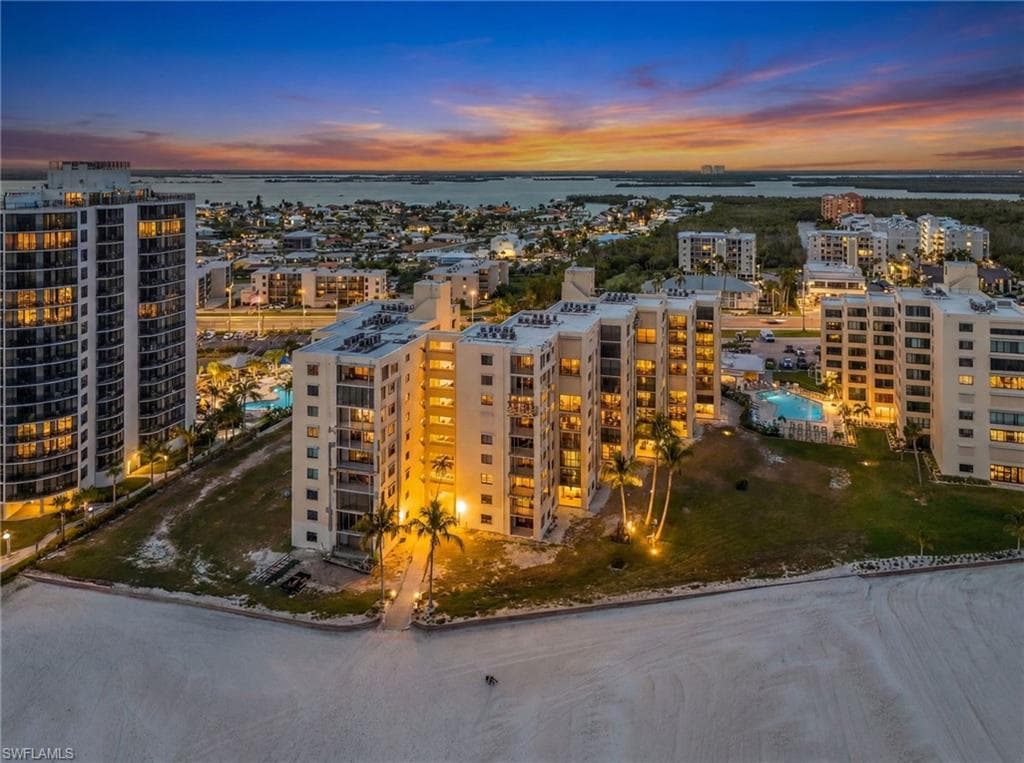6660 Estero BLVD 303-30