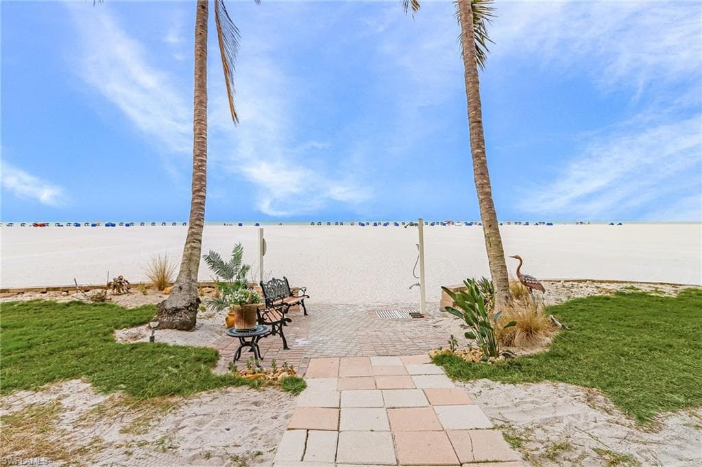 6660 Estero BLVD 303-29