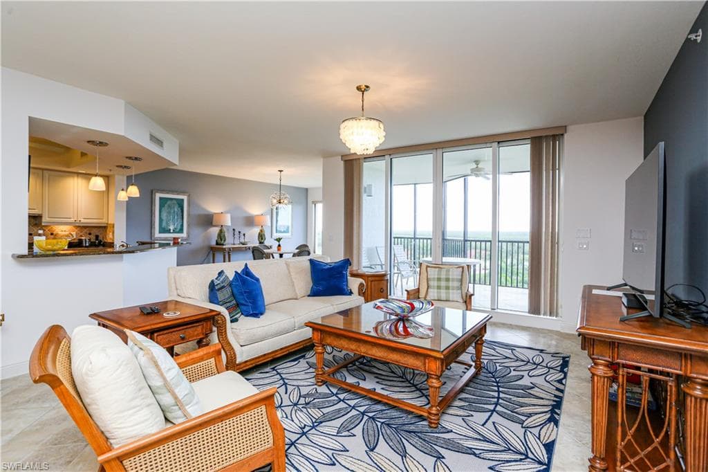 1060 Borghese LN 603-33